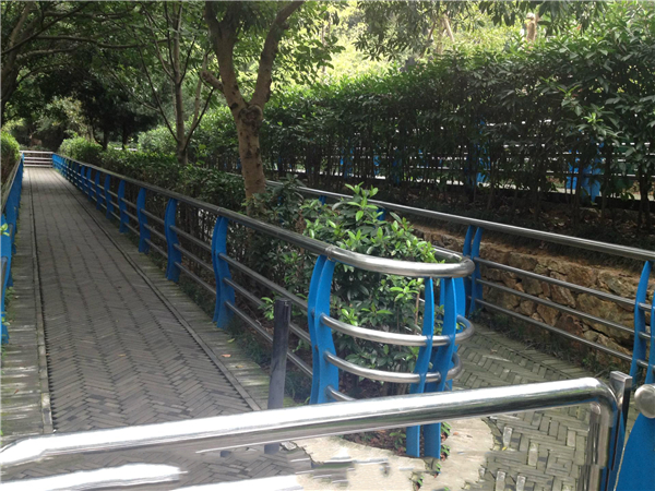 重庆不锈钢景观护栏